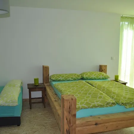 Punkrock Harbour Baehr Vendégház Karlsruhe