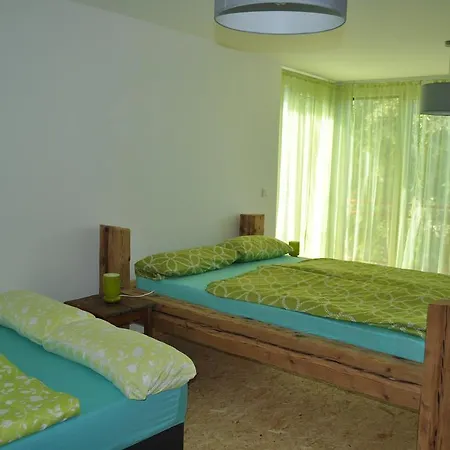 Pensión Punkrock Harbour Baehr