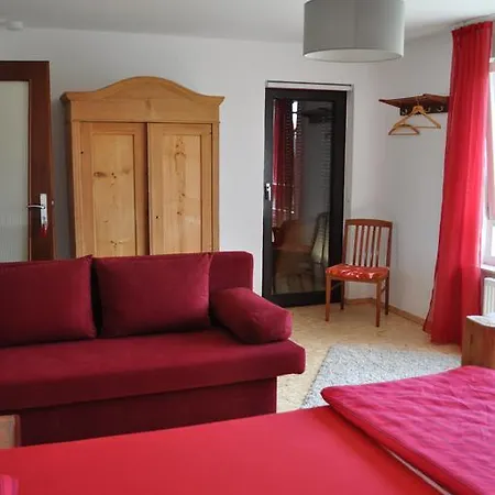 Punkrock Harbour Baehr Guest house Karlsruhe